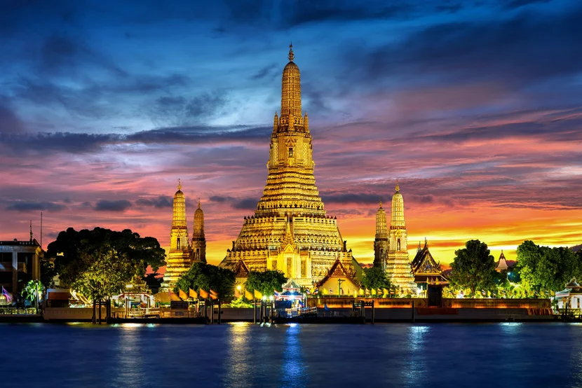 templul wat arun bangkok thailanda