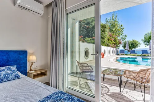 sirocco hotel corfu